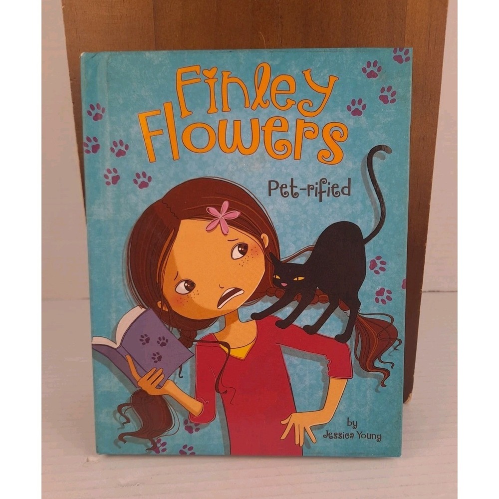 Pet-rified Finley Flowers - Hardcover By Young, Jessica - Excellent Condition